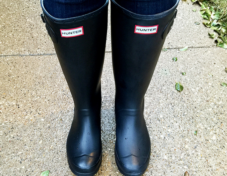 How To Clean Your Hunter Boots: Remove White Bloom with Olive Oil • The ...