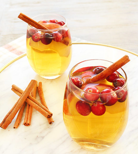 Honeycrisp Apple Sangria Recipe Fall Cider Sangria • The Southern Thing