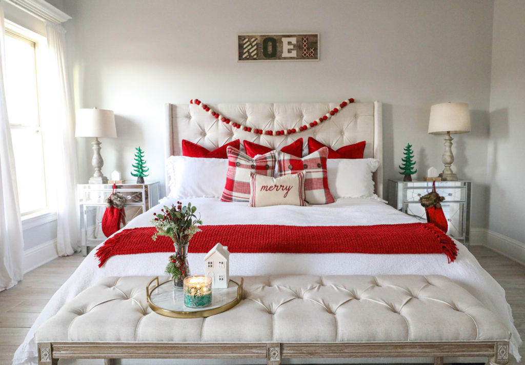 Master Bedroom Christmas Decorating Ideas
